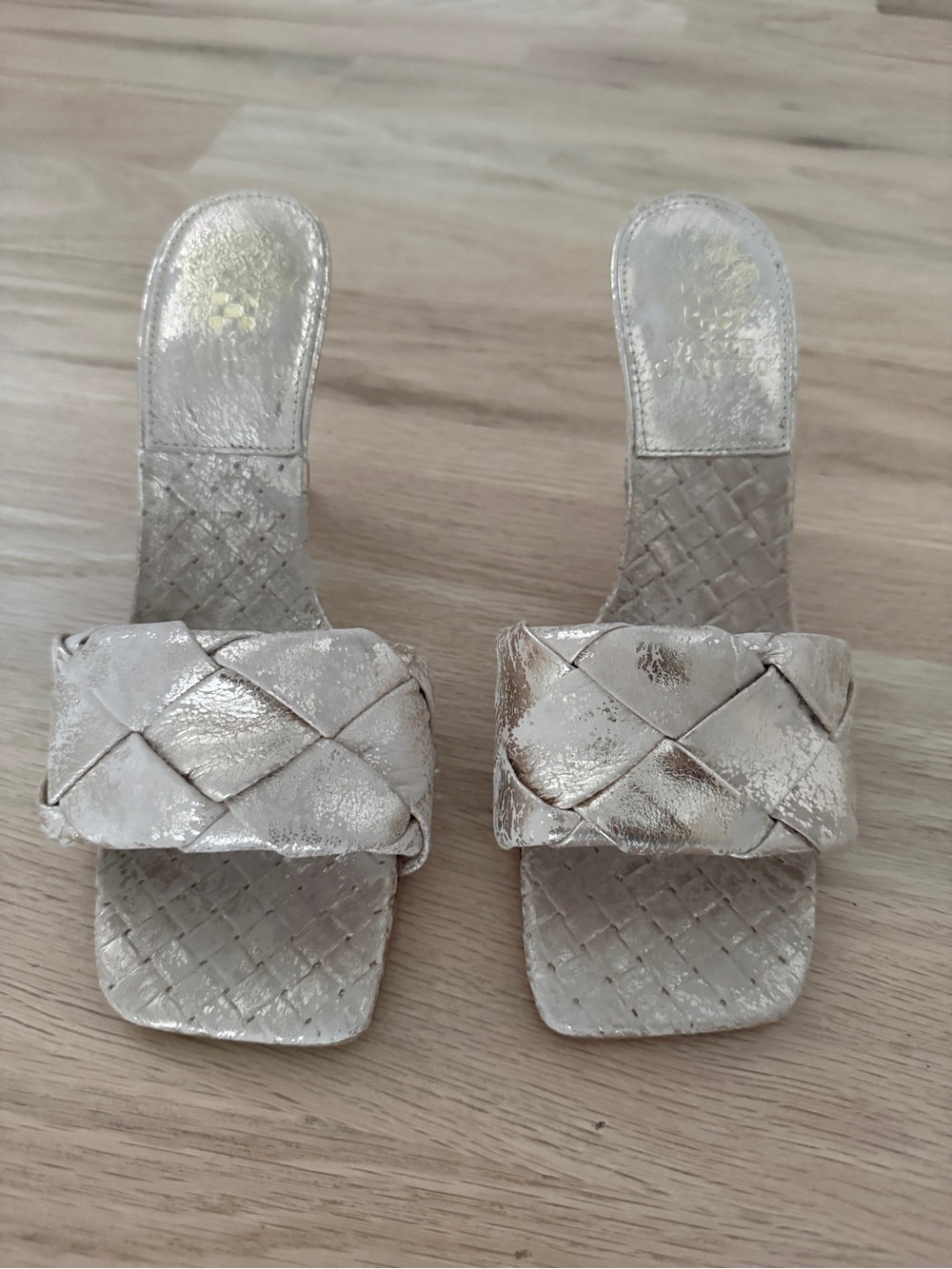 Vince Camuto Brelani Woven Mule in Champagne Gold